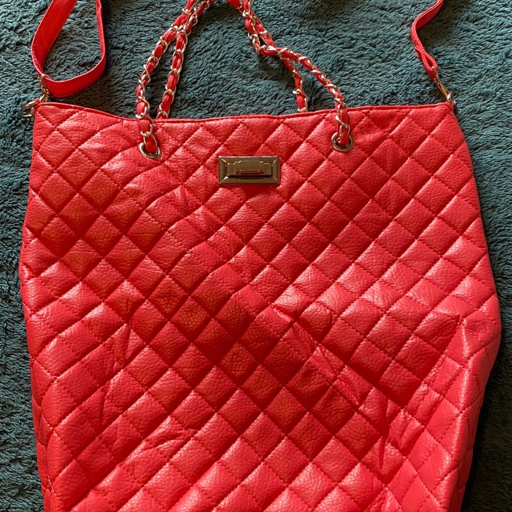 Final price!! Coral colored purse/overnight bag